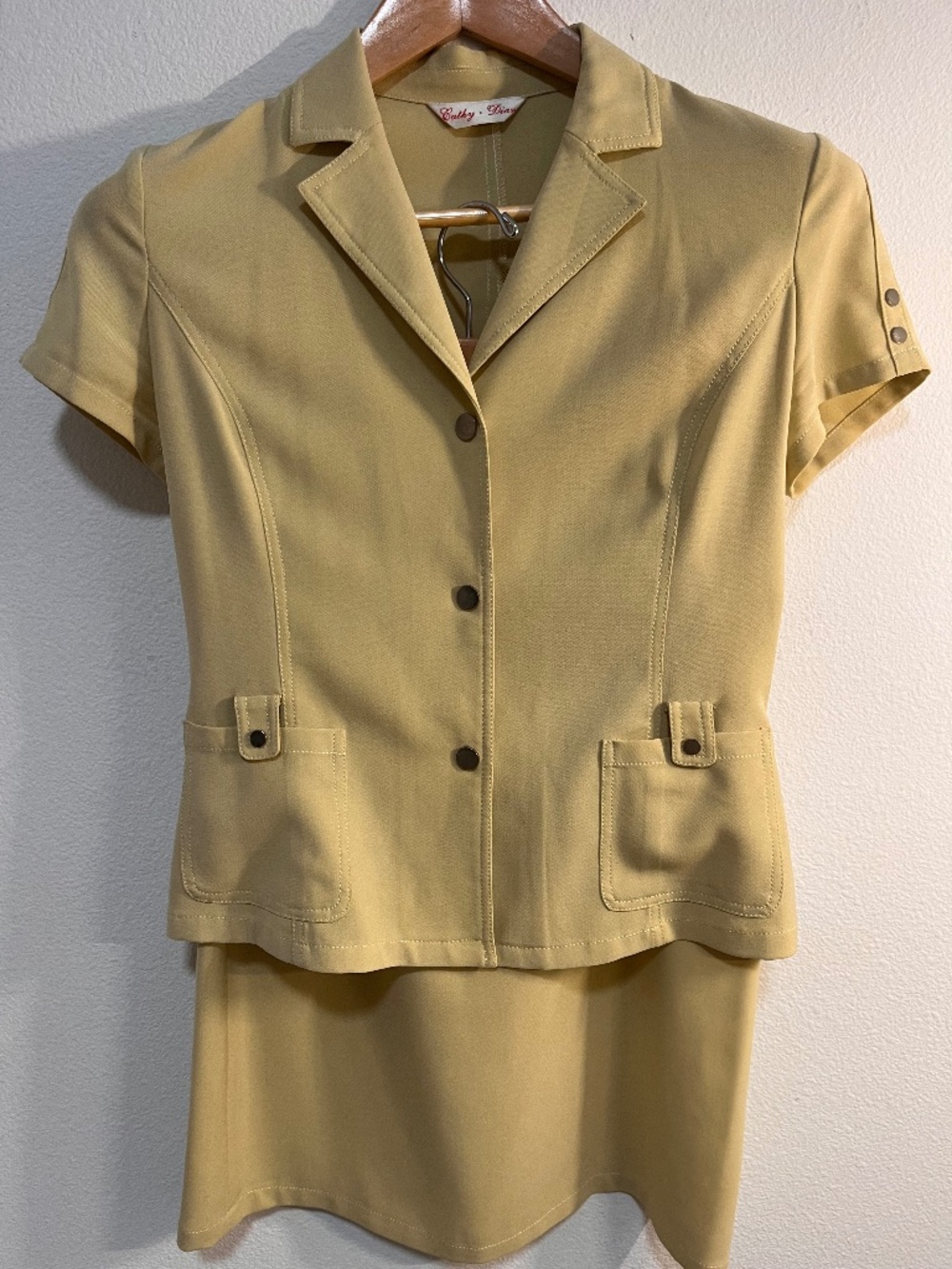 Vintage Collar shirt and mini Skirt in Khaki Yellow